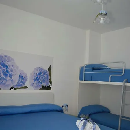 Ica House Bed & Breakfast *